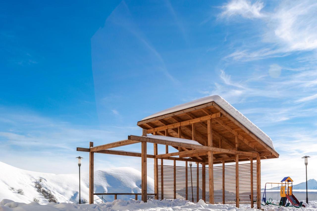 New Gudauri Residences ภายนอก รูปภาพ